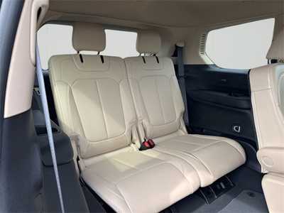 2022 Jeep Grand Cherokee L, $31990. Photo 11