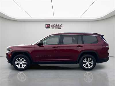2022 Jeep Grand Cherokee L, $31990. Photo 6