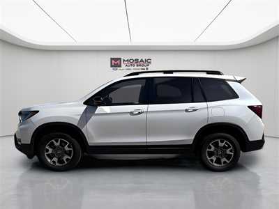 2023 Honda Passport, $33990. Photo 6