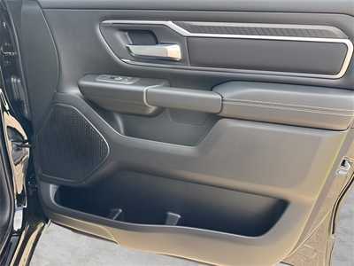 2025 RAM 1500 Crew Cab, $48272. Photo 9