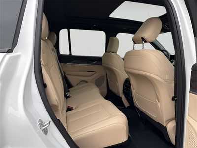 2025 Jeep Grand Cherokee, $43848. Photo 11