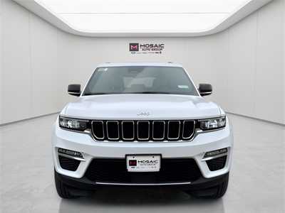 2025 Jeep Grand Cherokee, $43848. Photo 8