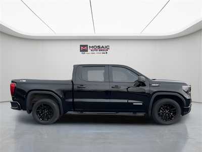 2023 GMC 1500 Crew Cab, $47990. Photo 2