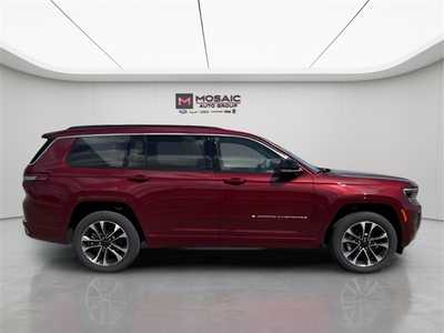 2025 Jeep Grand Cherokee L, $60479. Photo 2