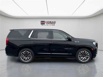 2024 GMC Yukon, $87990. Photo 2