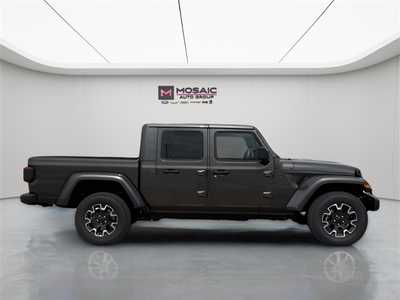 2025 Jeep Gladiator, $49597. Photo 2
