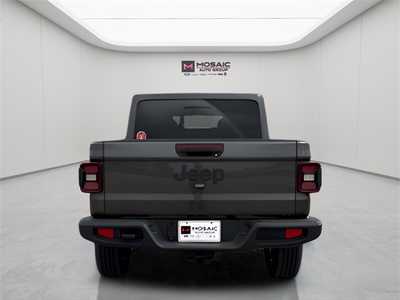 2025 Jeep Gladiator, $49597. Photo 4