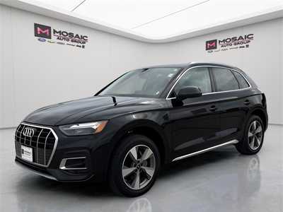 2024 Audi Q5, $34990. Photo 7