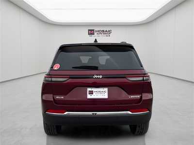 2025 Jeep Grand Cherokee, $44366. Photo 4