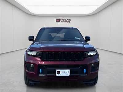 2025 Jeep Grand Cherokee, $56664. Photo 8