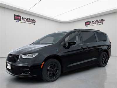 2025 Chrysler Pacifica, $52580. Photo 7