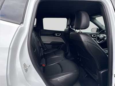 2024 Jeep Compass, $25990. Photo 11