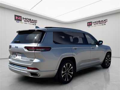 2023 Jeep Grand Cherokee L, $38990. Photo 3
