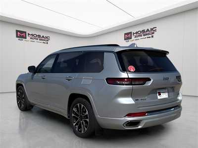 2023 Jeep Grand Cherokee L, $38990. Photo 5