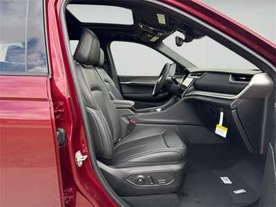 2025 Jeep Grand Cherokee, $56664. Photo 10