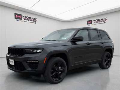 2025 Jeep Grand Cherokee, $48282. Photo 7