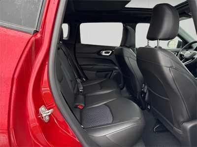 2025 Jeep Compass, $33243. Photo 11