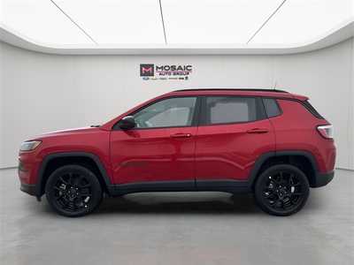 2025 Jeep Compass, $33243. Photo 6