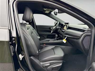 2025 Jeep Compass, $27947. Photo 10