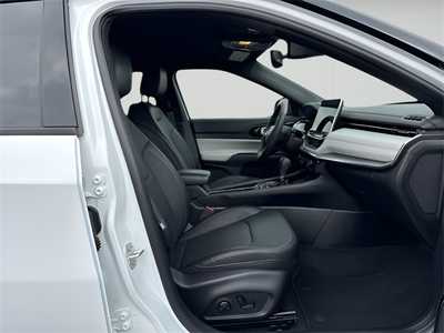 2024 Jeep Compass, $27990. Photo 10