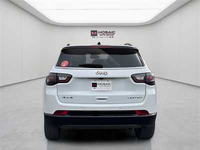 2024 Jeep Compass, $27990. Photo 4