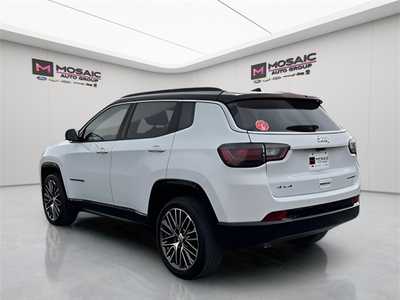 2024 Jeep Compass, $27990. Photo 5