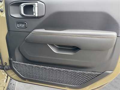 2025 Jeep Wrangler, $106080. Photo 10