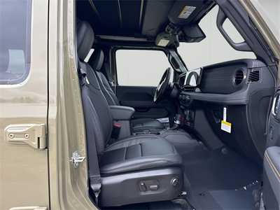 2025 Jeep Wrangler, $106080. Photo 11