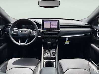 2025 Jeep Compass, $38115. Photo 12