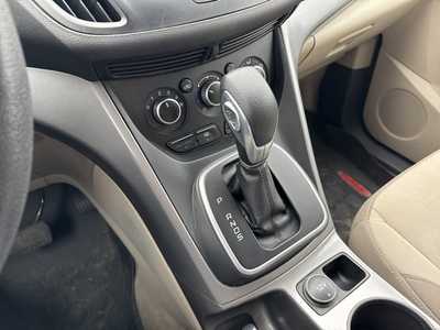 2013 Ford Escape, $8990. Photo 10