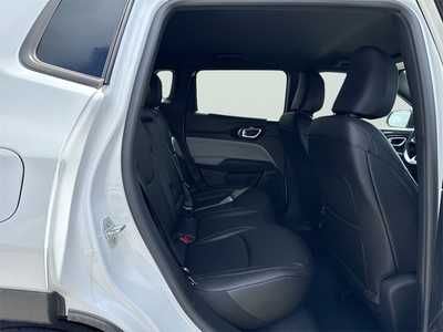 2025 Jeep Compass, $31774. Photo 11