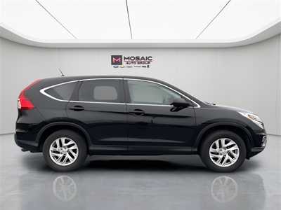 2015 Honda CR-V, $16990. Photo 2