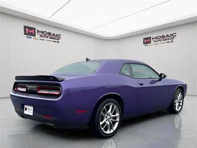 2023 Dodge Challenger, $33990. Photo 4