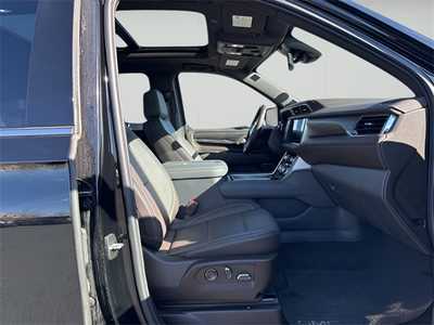 2024 GMC Yukon XL, $77990. Photo 11