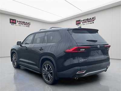 2024 Toyota Grand Highlander, $60990. Photo 5
