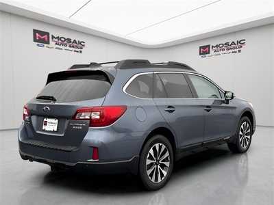 2017 Subaru Outback, $14990. Photo 3