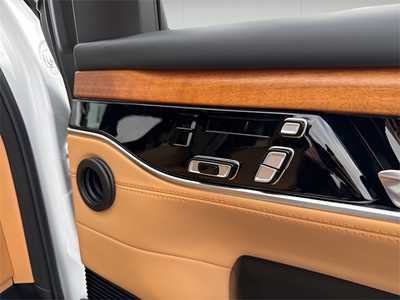 2022 Jeep Grand Wagoneer, $59990. Photo 10