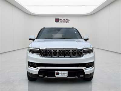 2022 Jeep Grand Wagoneer, $59990. Photo 8
