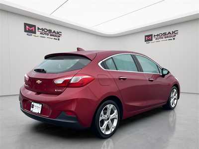 2017 Chevrolet Cruze, $13990. Photo 3