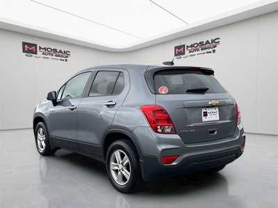 2020 Chevrolet Trax, $10490. Photo 5