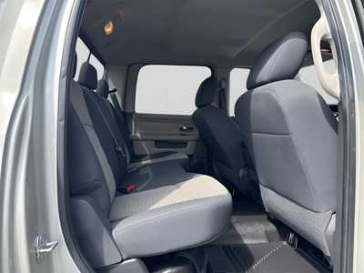 2010 RAM 3500 Crew Cab, $28990. Photo 11