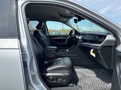 2024 Jeep Grand Cherokee, $38990. Photo 10