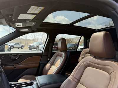 2023 Lincoln Aviator, $56990. Photo 6