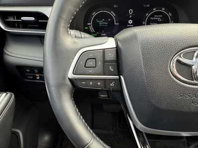 2024 Toyota Highlander, $52990. Photo 10