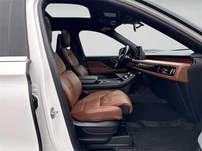2023 Lincoln Aviator, $53990. Photo 10