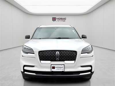 2023 Lincoln Aviator, $53990. Photo 8