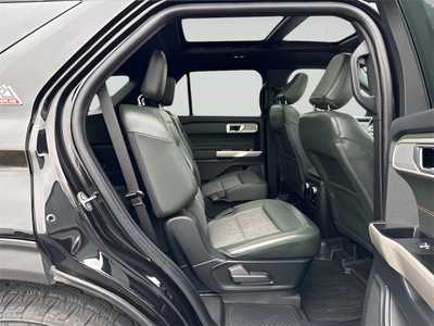 2023 Ford Explorer, $37990. Photo 12