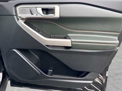 2023 Ford Explorer, $37990. Photo 9