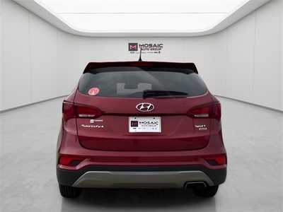 2018 Hyundai Santa Fe, $15990. Photo 4