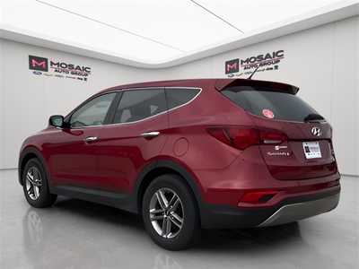 2018 Hyundai Santa Fe, $15990. Photo 5